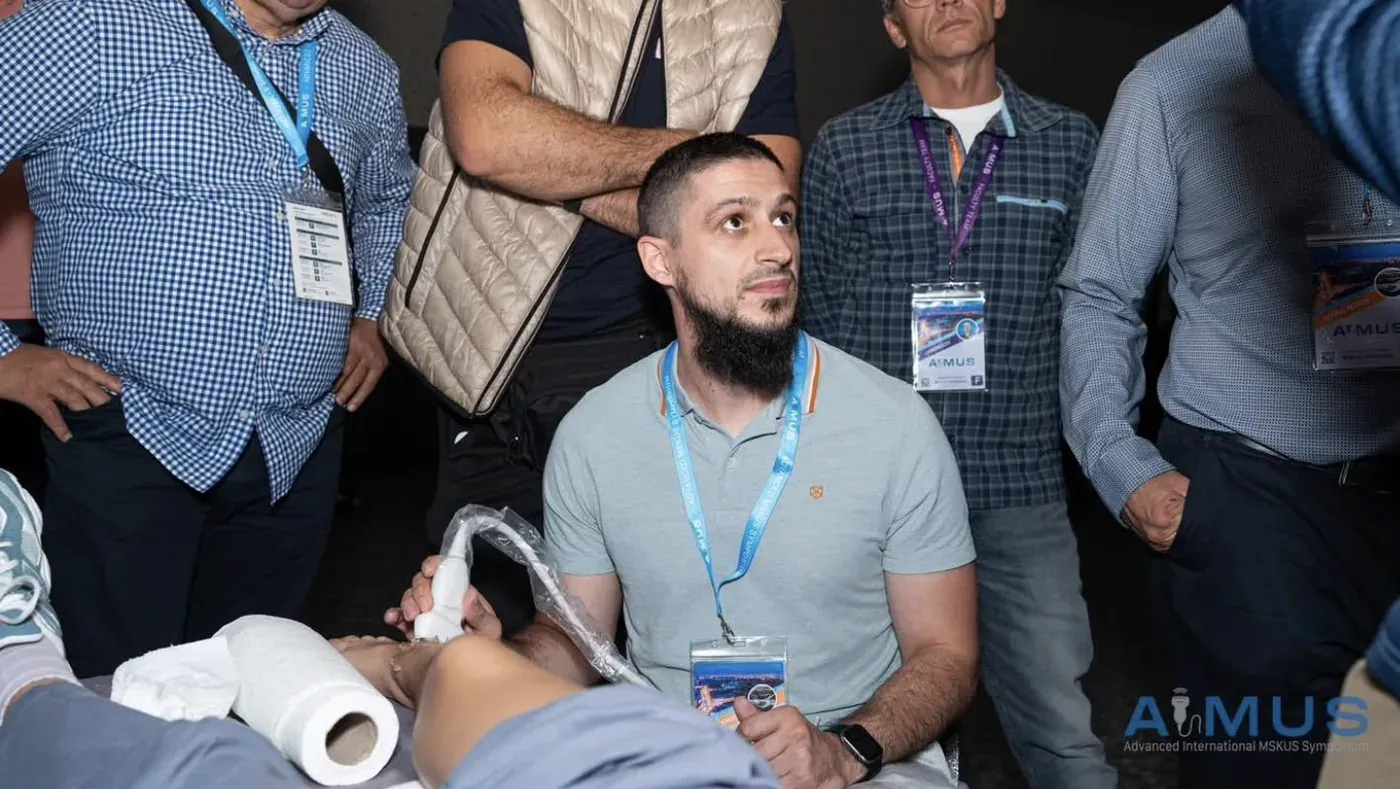 Amer Ekmekčić na praktičnoj edukaciji muskuloskeletnog ultrazvuka na AIMUS simpozijumu